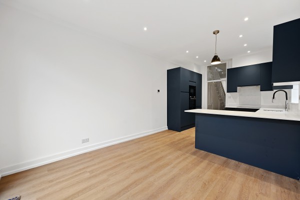 Four bedroom family house