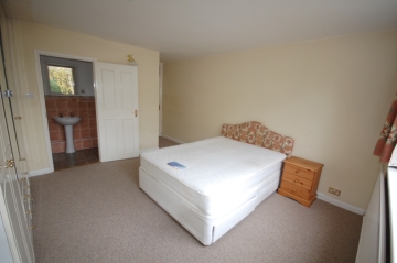 Four bedroom townhouse