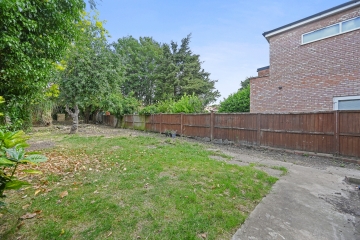 Three bed end of terrace house